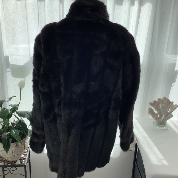 COPY - Betmar New York faux fur coat - Picture 4 of 6